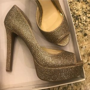 NWT Gold Rhinestone Jessica Simpson High Heels